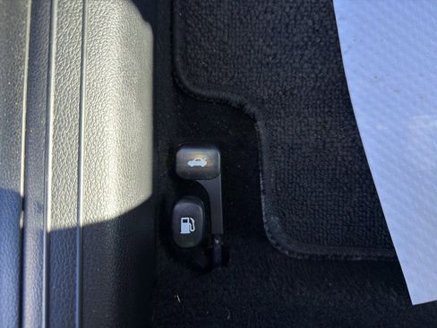 Used 2023 Kia Forte LXS w/ LXS Technology Package image 39