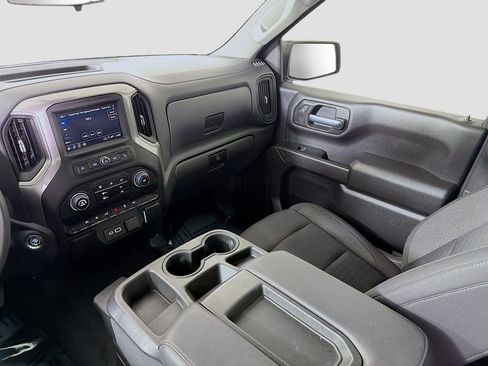 Used 2023 Chevrolet Silverado 1500 Custom image 24