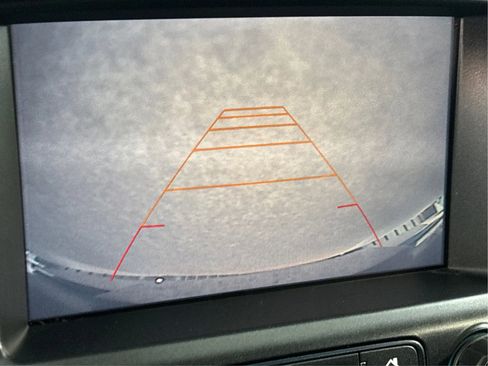 Used 2016 Chevrolet Colorado LT image 37