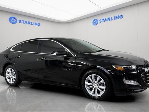 Used 2023 Chevrolet Malibu LT FWD image 12