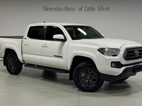 Used 2023 Toyota Tacoma SR5 w/ Black Out Package (TMS) image 8