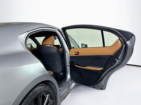 Used 2024 Lexus IS 350 F Sport RWD image 29