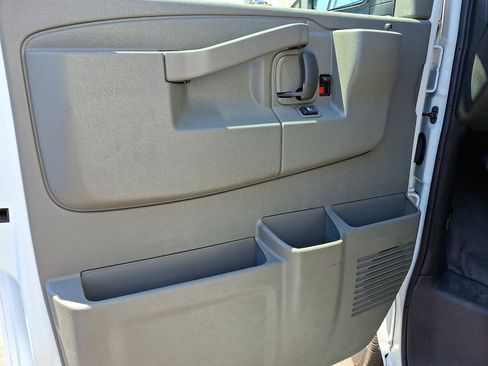 Certified 2024 Chevrolet Express 2500 w/ Driver Convenience Package RWD image 14
