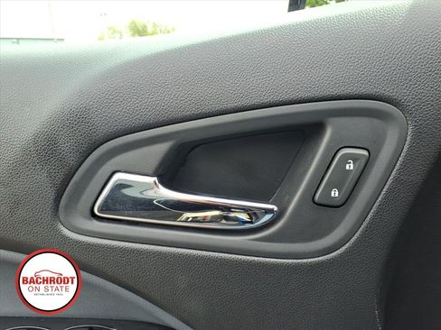 Used 2019 Chevrolet Colorado Z71 AWD/4WD image 17