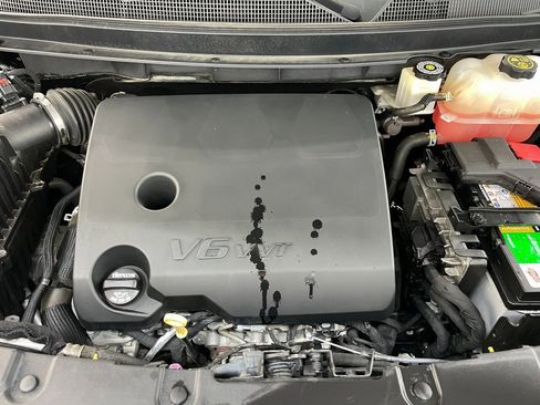 Certified 2018 Chevrolet Traverse LT image 45