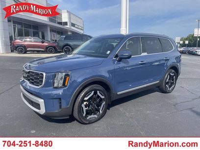 Certified 2023 Kia Telluride S w/ S Sunroof Package