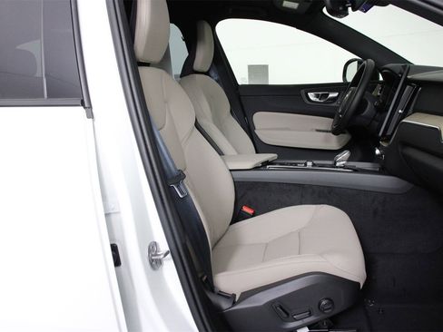 New 2026 Volvo XC60 B5 Plus w/ Protection Package Premier image 10