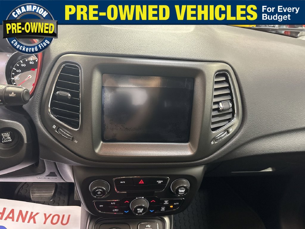Used 2018 Jeep Compass Trailhawk w/ Navigation Group AWD/4WD image 18