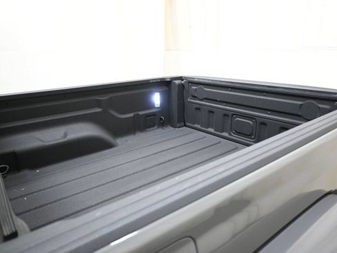 Used 2022 Jeep Gladiator Mojave w/ LED Lighting Group AWD/4WD image 25