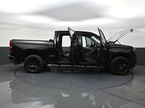 Used 2022 Chevrolet Silverado 1500 Custom w/ Rally Edition RWD image 29