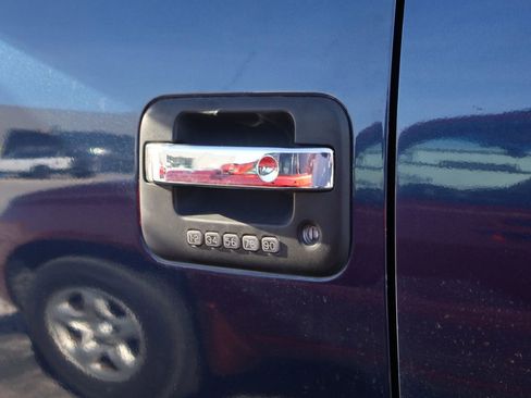 Used 2013 Ford F150 XLT w/ Luxury Equipment Group image 19