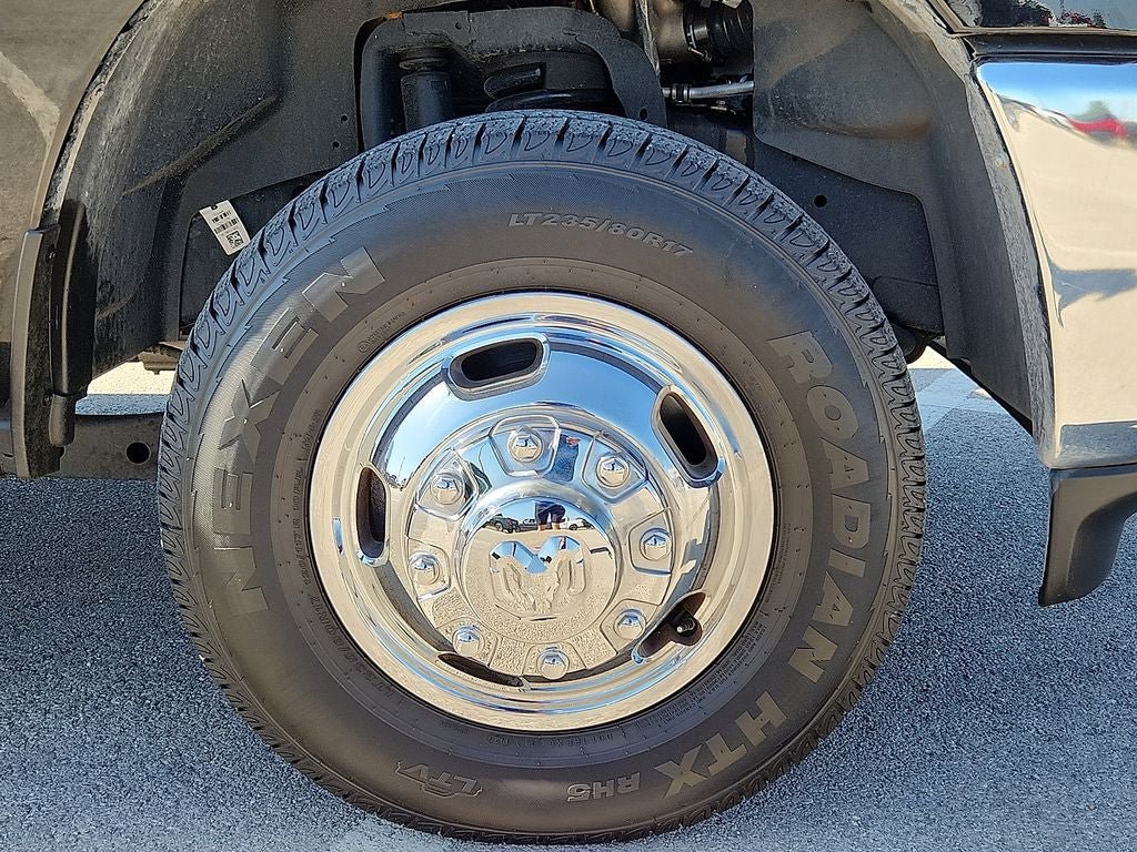 Used 2026 RAM 3500 Tradesman AWD/4WD image 9