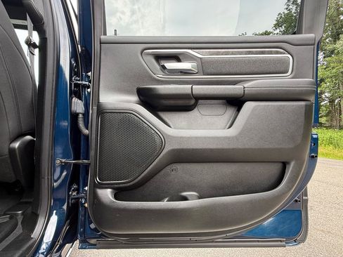Used 2019 RAM 1500 Big Horn AWD/4WD image 37