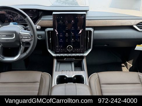 New 2027 GMC Acadia Denali Ultimate w/ LPO, Floor Liner Package AWD/4WD image 13