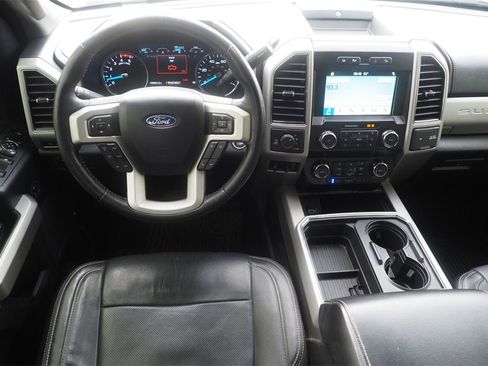 Used 2019 Ford F250 Lariat w/ Lariat Ultimate Package image 20