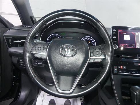 Used 2019 Toyota Avalon Touring w/ Advanced Safety Package image 31