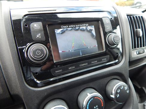 Used 2018 RAM ProMaster 1500 FWD image 25