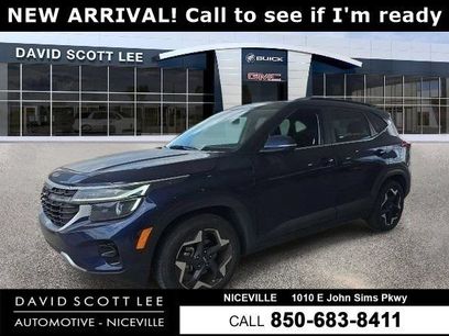 Used 2024 Kia Seltos EX