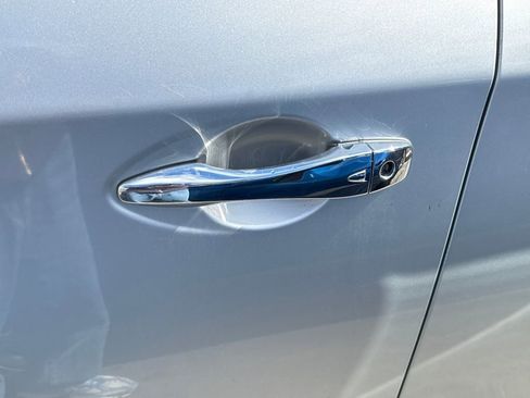 Used 2013 Nissan Pathfinder Platinum image 13