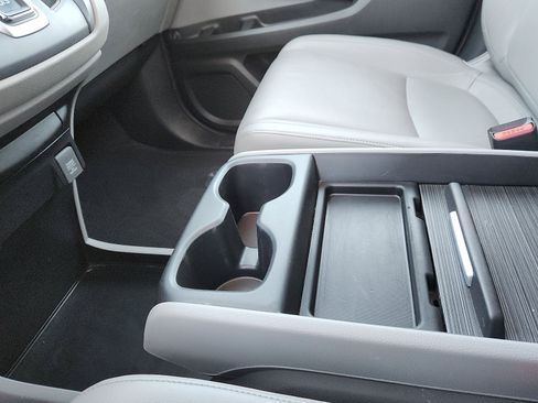 Used 2024 Honda Odyssey EX-L image 20