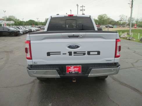 Used 2022 Ford F150 Lariat w/ Max Trailer Tow Package image 5