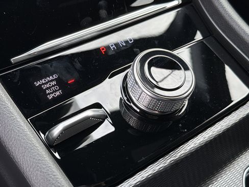 New 2025 Jeep Grand Cherokee Limited image 34