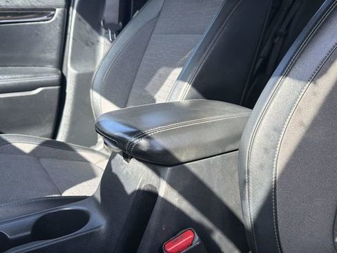 Used 2021 Kia Seltos S AWD/4WD image 20