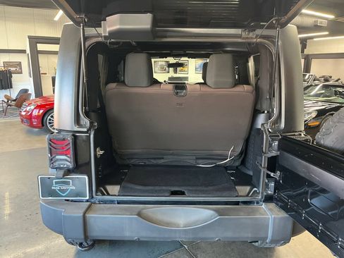 Used 2012 Jeep Wrangler Sport AWD/4WD image 49