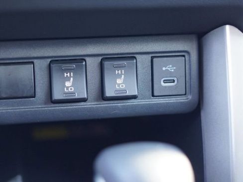 Certified 2024 Toyota Corolla Cross XLE w/ Convenience Package image 28