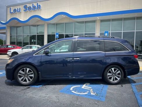 Used 2014 Honda Odyssey Touring image 9