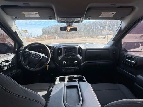 Used 2019 GMC Sierra 1500 Pickup 4D 5 3/4 ft w/ Convenience Package image 22