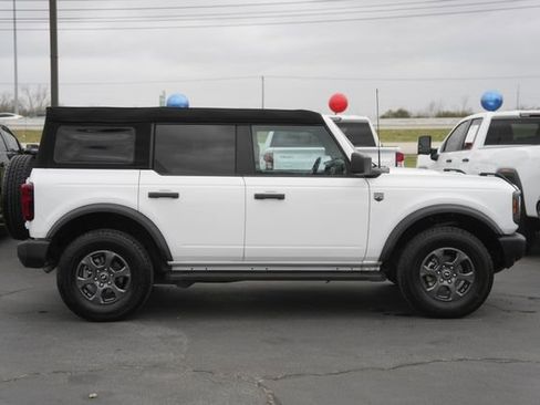 Used 2024 Ford Bronco Big Bend image 5