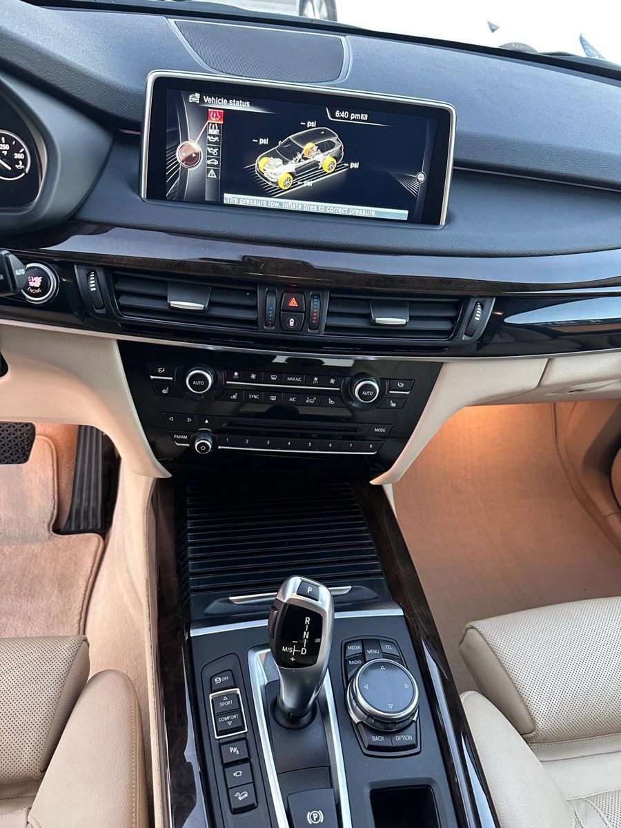 Used 2014 BMW X5 xDrive35i AWD/4WD image 9