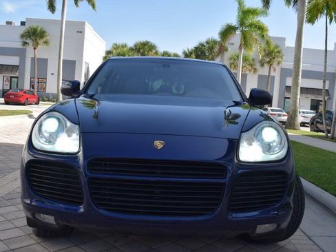 Used 2004 Porsche Cayenne Turbo AWD/4WD image 37