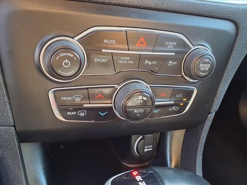Used 2018 Dodge Charger GT image 6