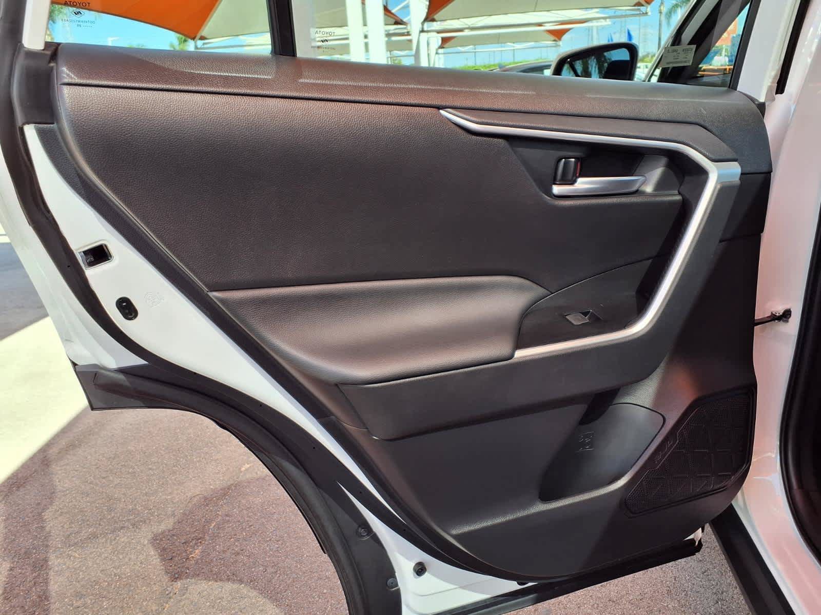 Certified 2025 Toyota RAV4 XLE w/ Convenience Package FWD image 11