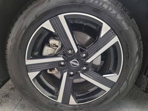 Used 2024 Nissan Sentra SV w/ All-Weather Package image 31