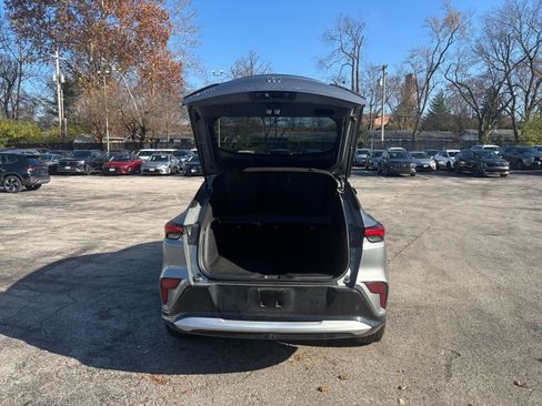 Used 2025 Buick Envista Sport Touring image 29