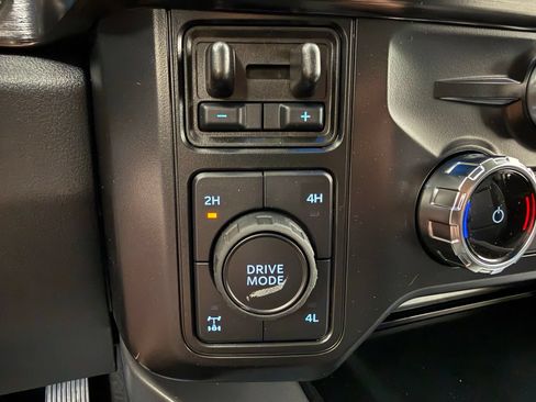 New 2026 Ford F350 Lariat w/ Chrome Package AWD/4WD image 24