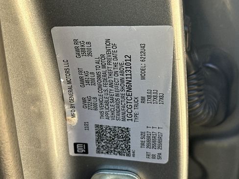 Used 2022 Chevrolet Colorado LT w/ Safety Package AWD/4WD image 27