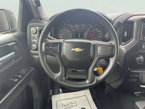 Used 2019 Chevrolet Silverado 1500 Custom w/ Custom Convenience Package AWD/4WD image 20