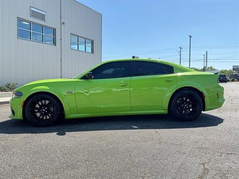 Used 2023 Dodge Charger Scat Pack image 6