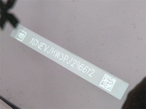 Certified 2023 Chevrolet Traverse RS image 36