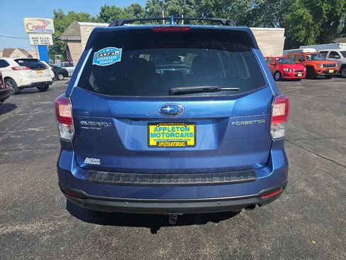 Used 2018 Subaru Forester 2.5i Touring w/ Popular Package #2 image 8