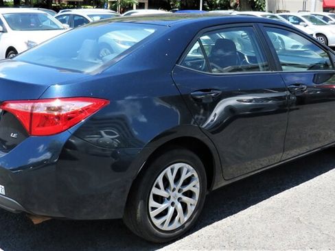 Used 2017 Toyota Corolla LE FWD image 8