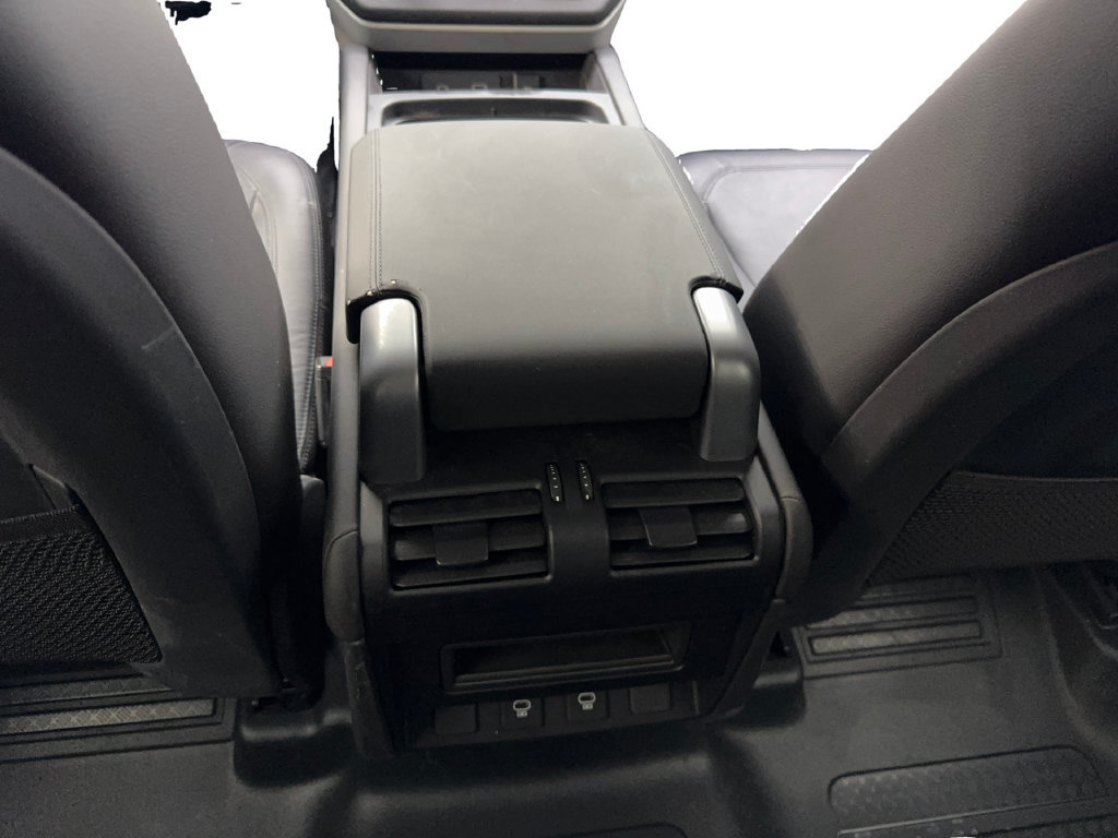 Used 2024 Land Rover Defender 110 S AWD/4WD image 68