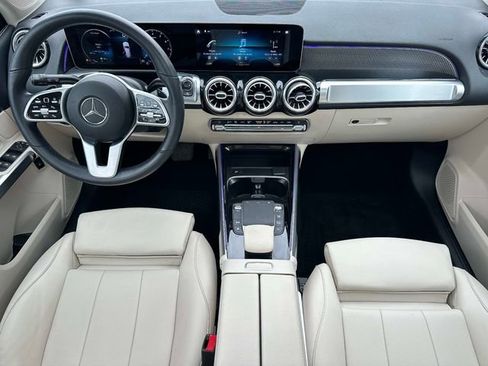 Certified 2021 Mercedes-Benz GLB 250 4MATIC image 14