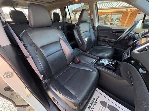 Used 2016 Honda Pilot Elite image 29