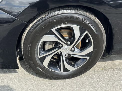 Used 2017 Honda Accord LX image 28