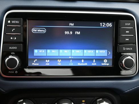 Used 2025 Nissan Versa SV w/ Trunk Package FWD image 15